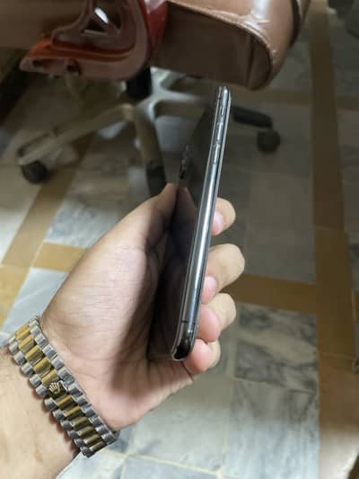 iPhone Xs For Sale