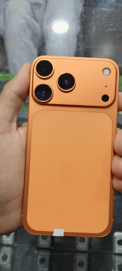 Apple iPhone XR 64 gb factory unlock converted 17 pro