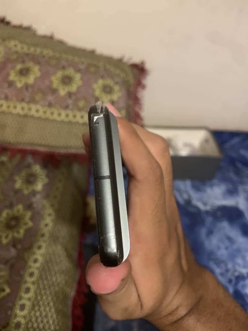 Google pixel 8 2