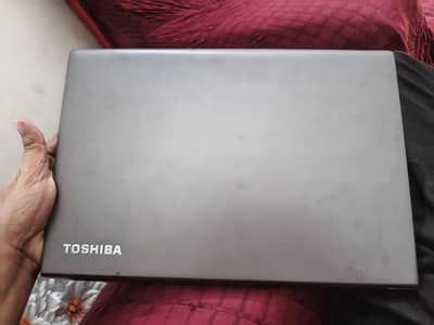 Toshiba Tecra Z40-B | Core i5 5th Gen | 8GB RAM | 256GB SSD