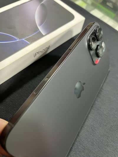 iPhone 16 pro max 256gb pta approved