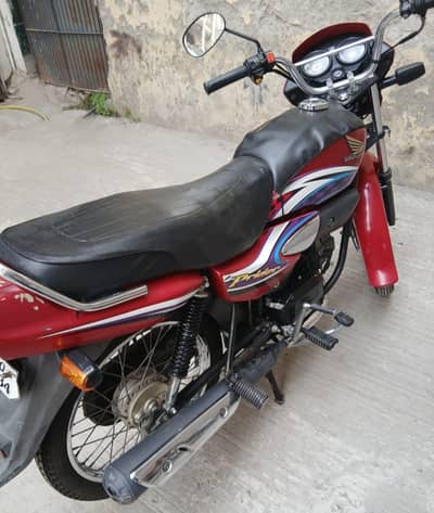 Honda Pridor 2016 Model Contct N =03110541196