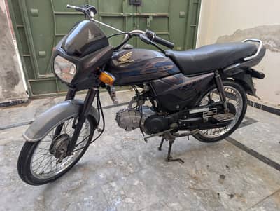 Honda CD 70 Dream 2022