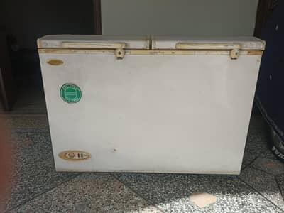 WAVES DEEP FREEZER