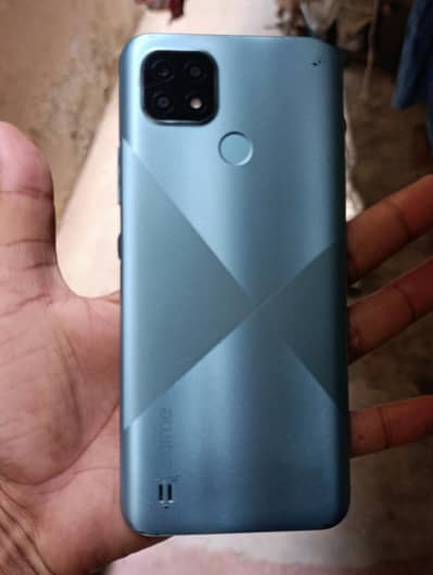 Realme C21