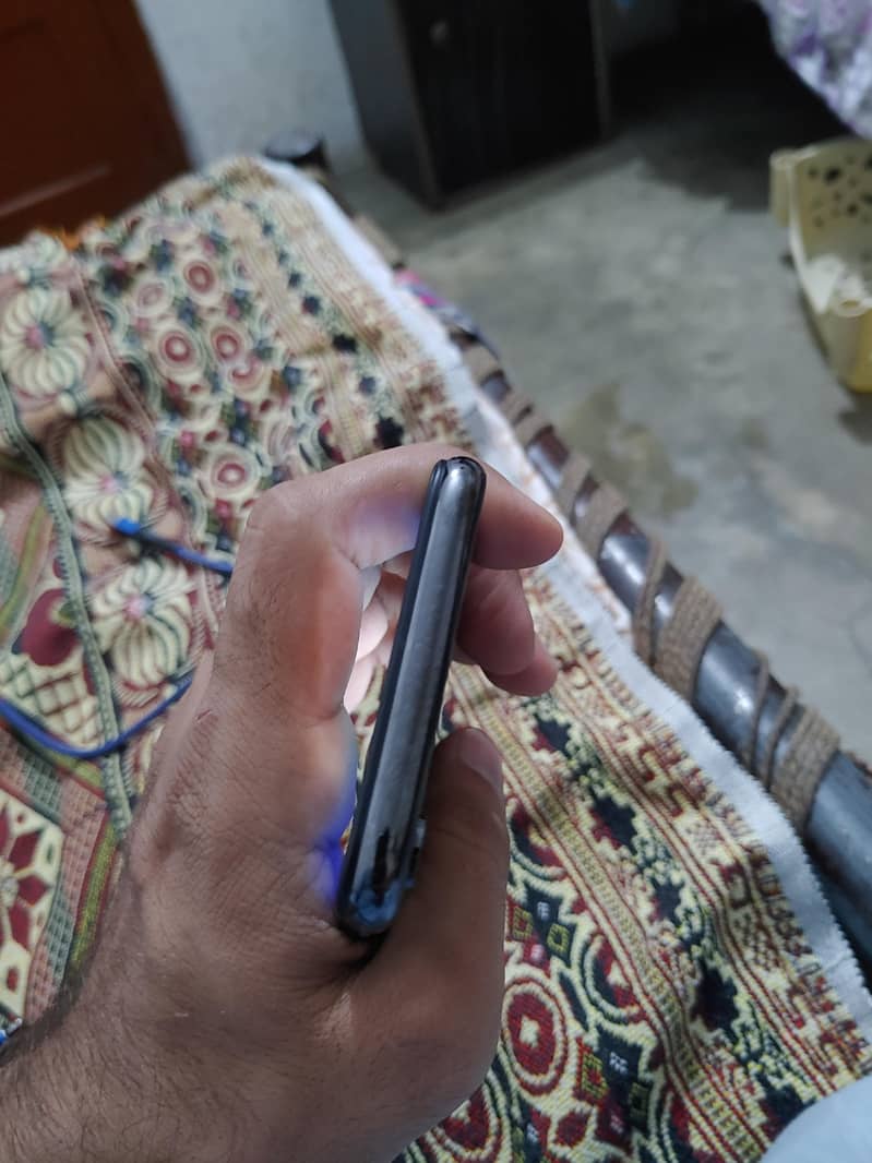 Apple iPhone X 6