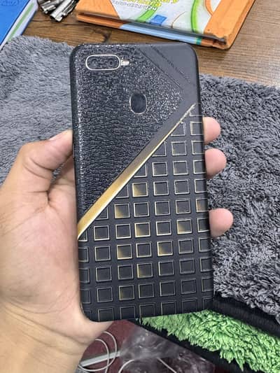 Oppo A5s 3Gb Ram 32Gb memory