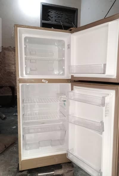 dawlance brand new condition size shmll