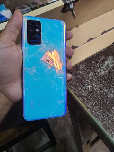 Infinix Note 8