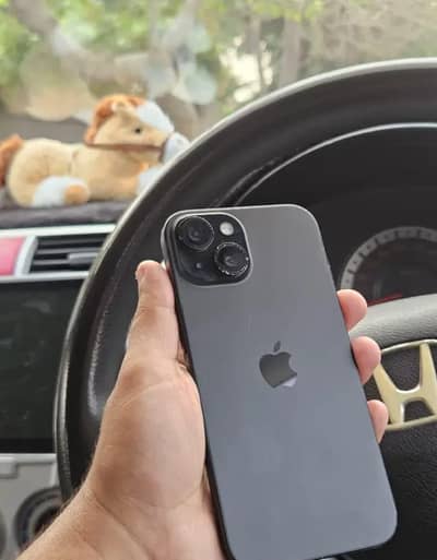 Apple iPhone 15