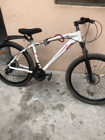 Fantom cycle F200