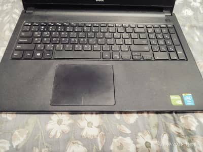 Dell i5 5 th gen. . minor White shades