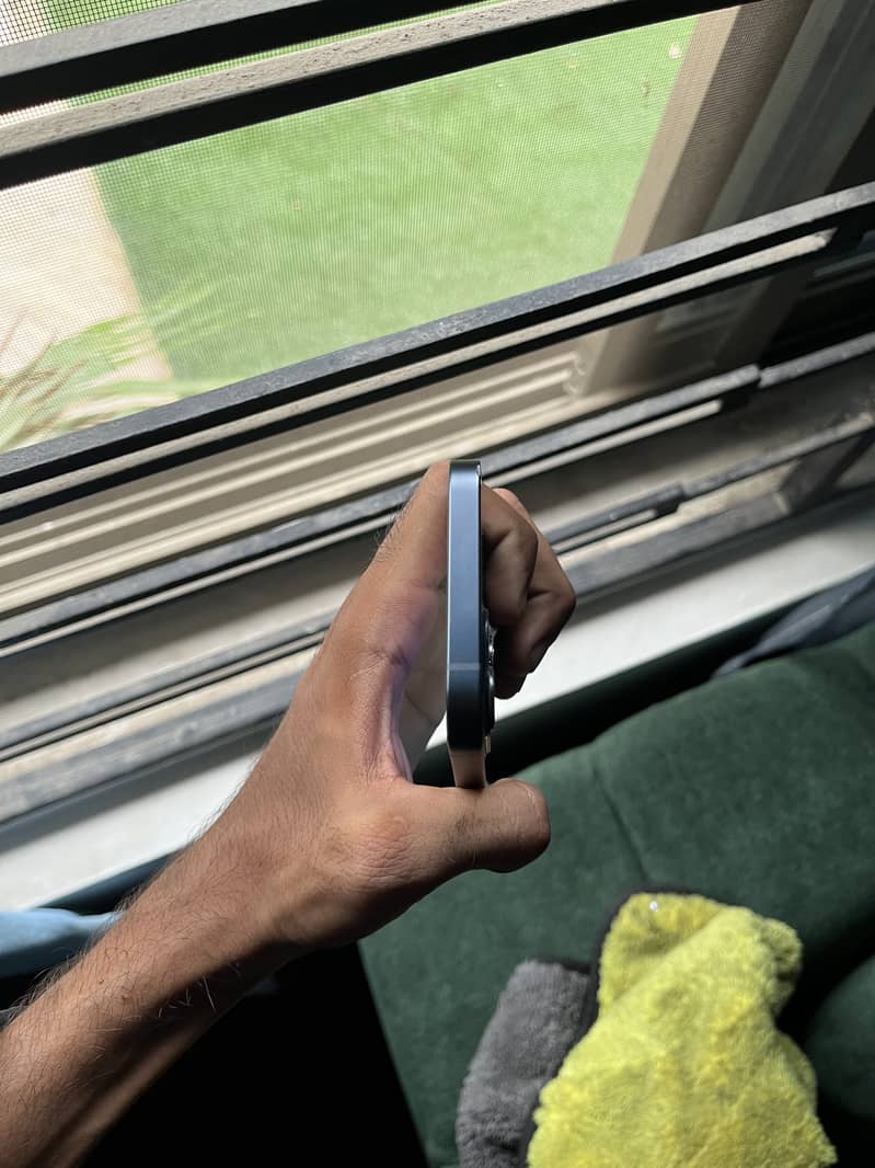 Iphone 13 2