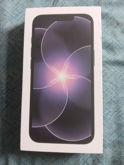 Apple iPhone 17e