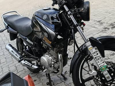 Yamaha ybr 125