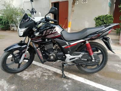 Honda CBR 150R 2025 – Only 62 KM Driven | First Owner