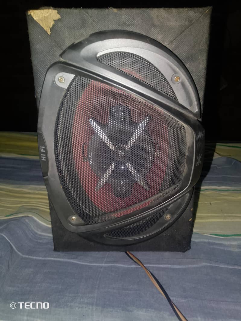 Subwoofer 0