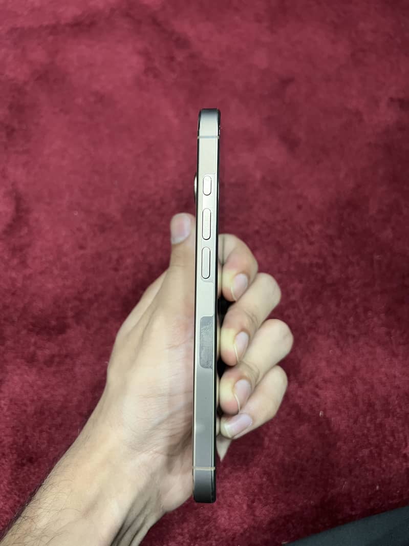 Iphone 16pro jv 3