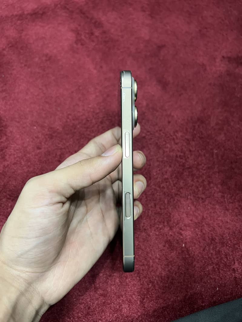 Iphone 16pro jv 4