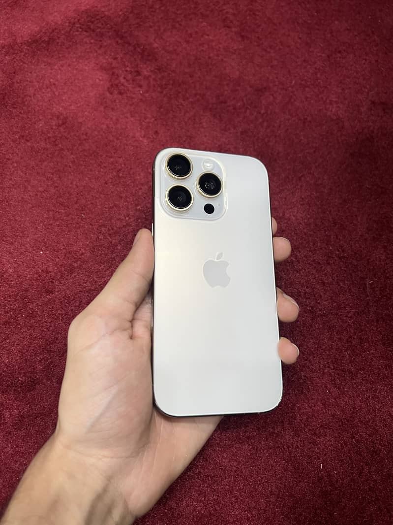 Iphone 16pro jv 5