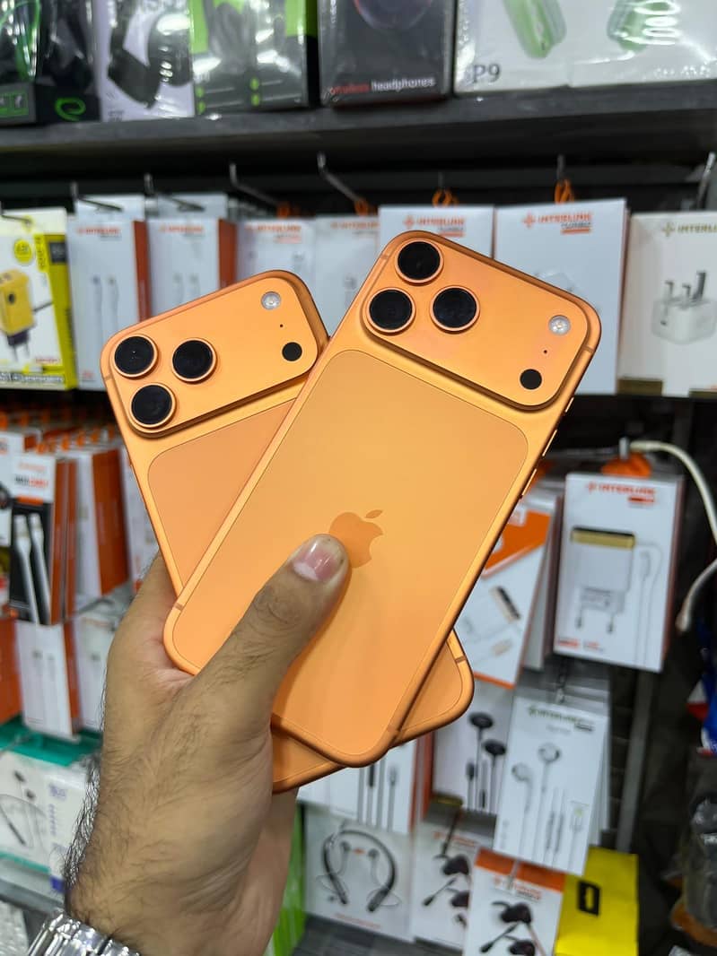 Apple iPhone 17 Pro Max 1