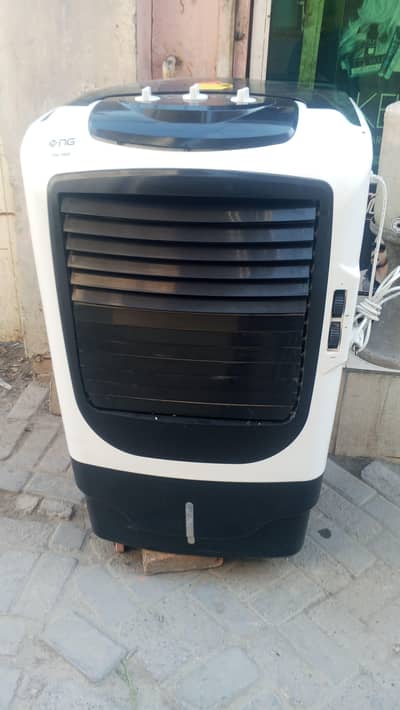 NG AC 220w All okay 10 by 9 condition