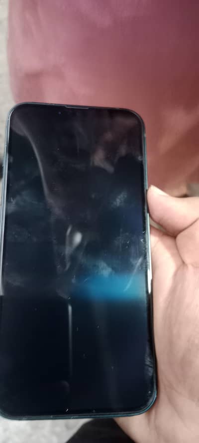 Apple iPhone 13
