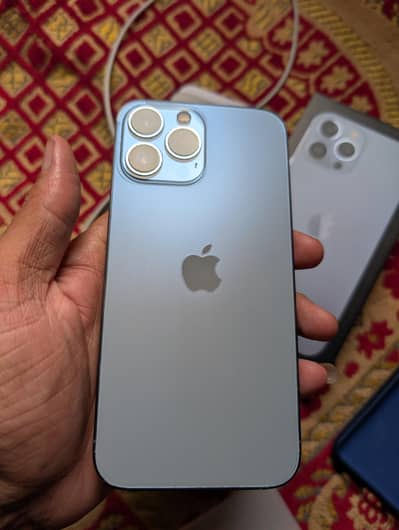 iOS 27. Updated Complete Box 256Gb Lush condition All Ok(Urgent Sale