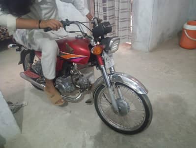 2011 model cd 70 for sale biometric nahi hai whatsaap 03,31,59,64,755