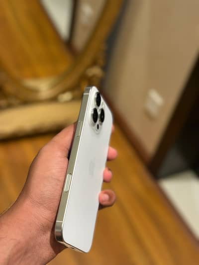 I Phone 16 Pro Max
