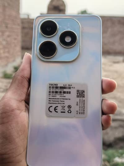 Tecno Spark 20