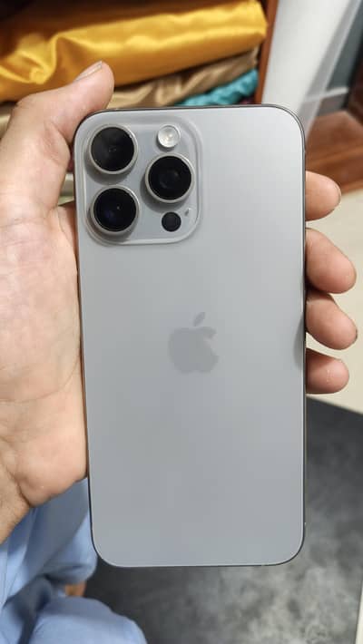 Apple iPhone 15 Pro Max
