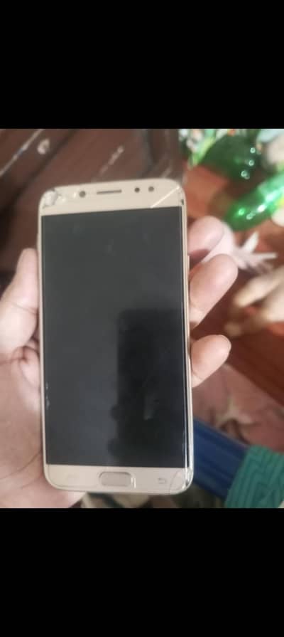 Samsung Mobile J7 Pro