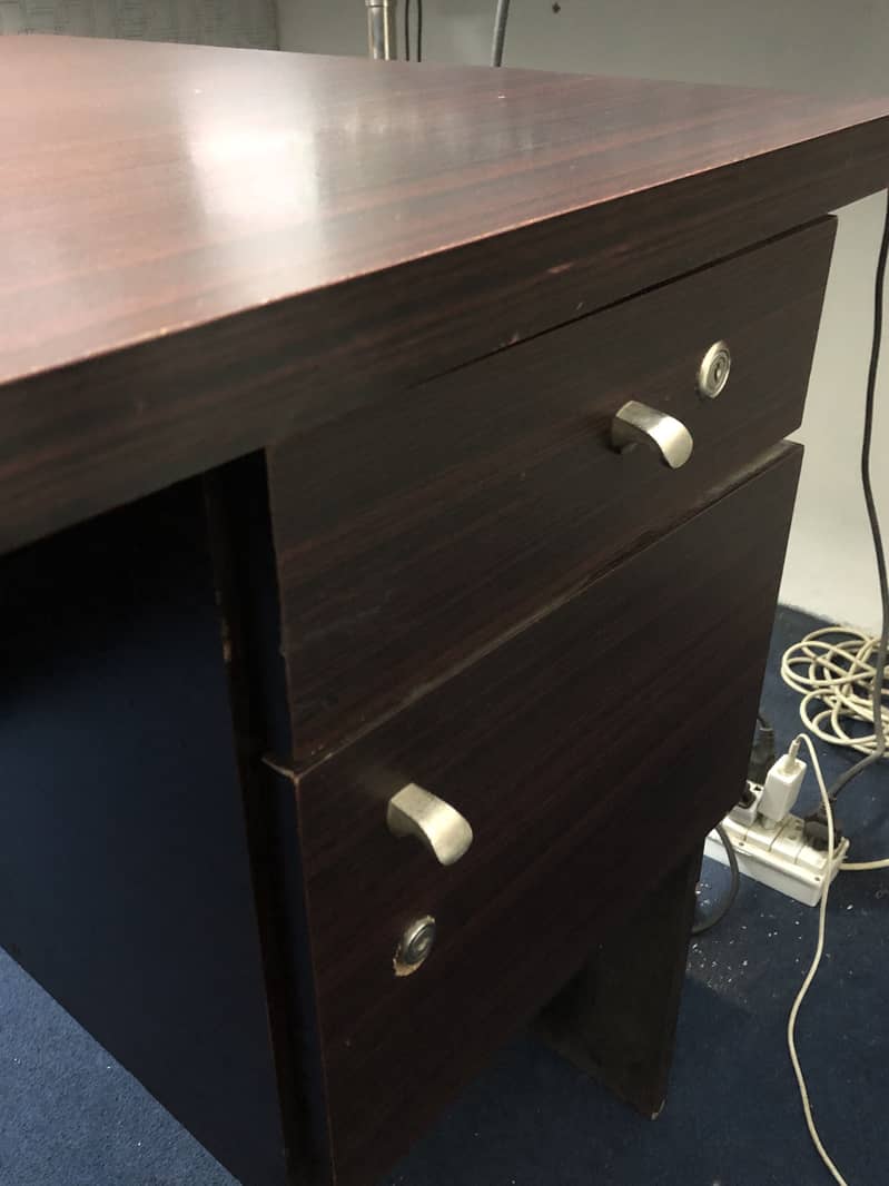Office Table 3