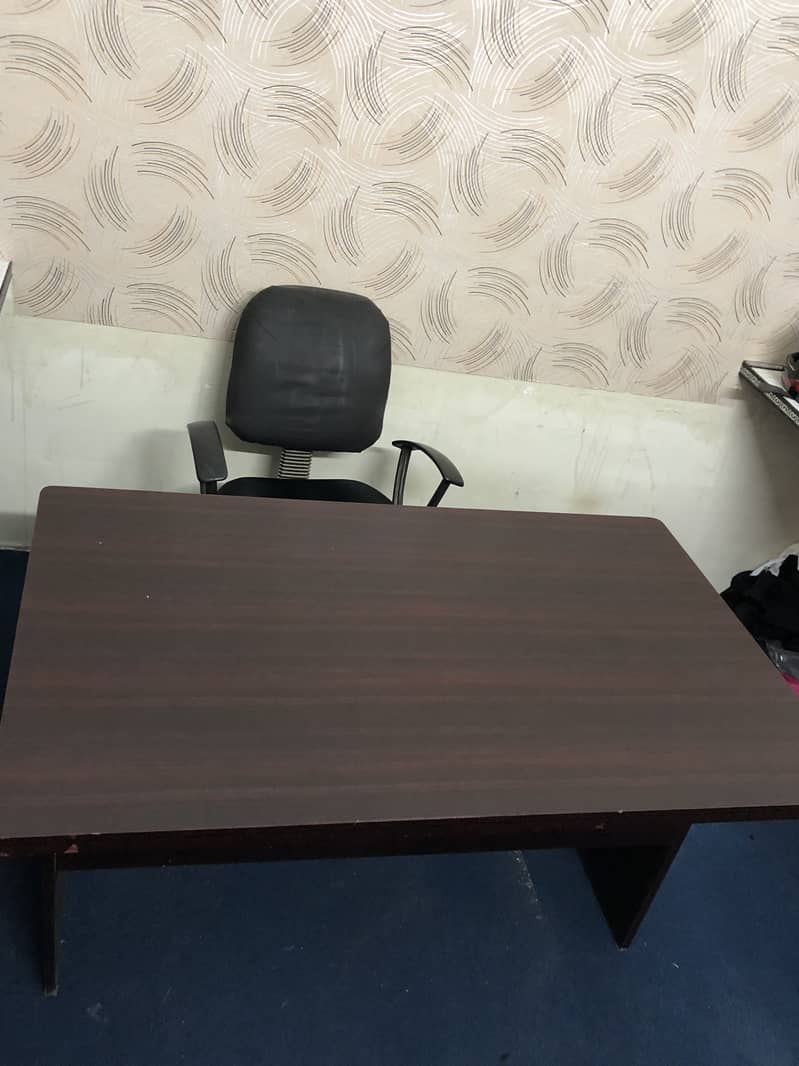 Office Table 5