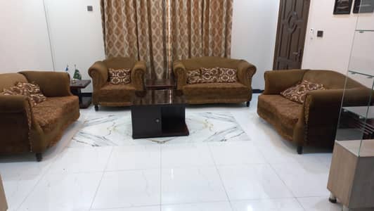 7 seater sofa set For Sell