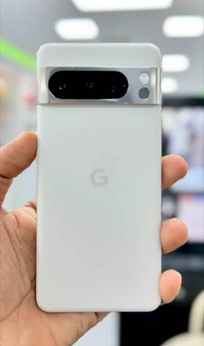 Google Pixel 8 Pro