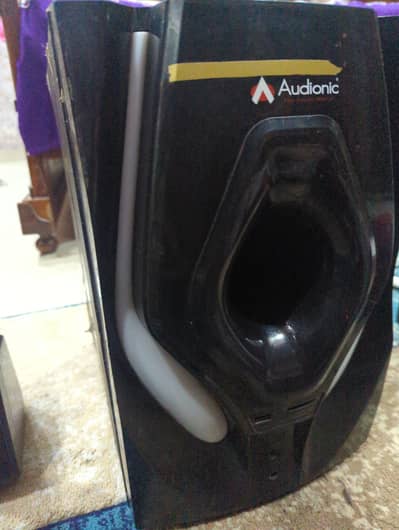 audionic rb 105 with 2 Samsung speakers