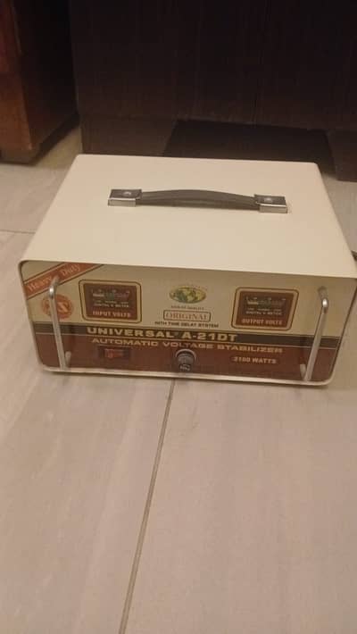 Universal A-21DT Automatic Voltage Stabilizer – 2100 Watts