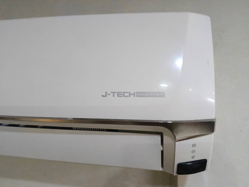 Sharp J-Tech 2 Ton Inverter AC | Excellent condition | Efficient 3