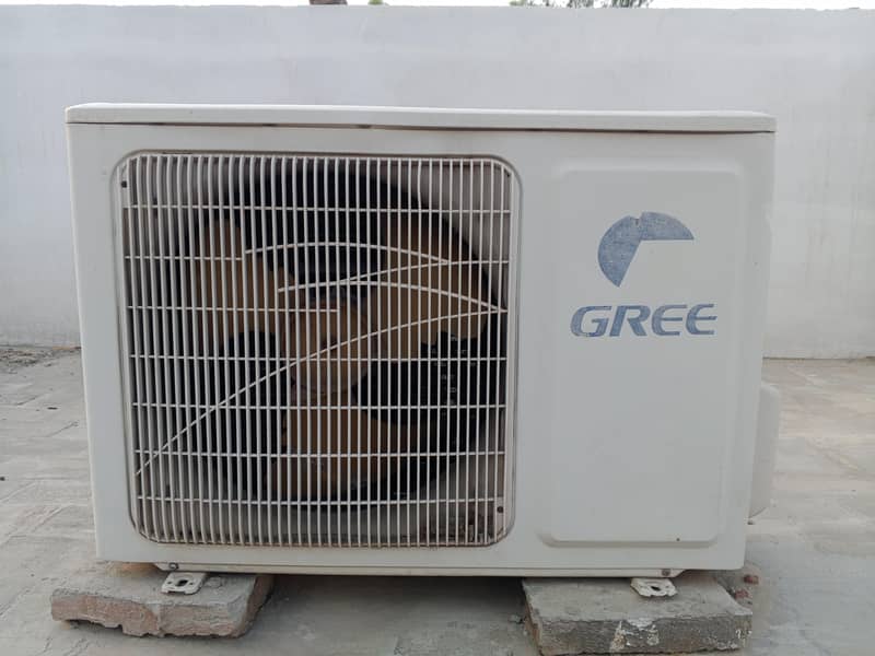 Gree 1.5 ton Split 3
