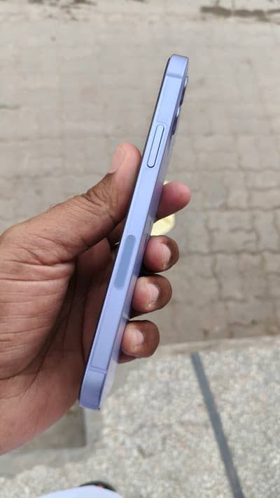 iphone 12 PTA 256GB