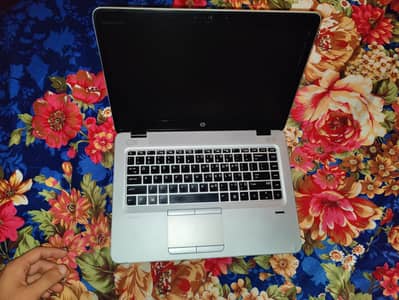 HP Elitebook 840 G3 - i5 6th
