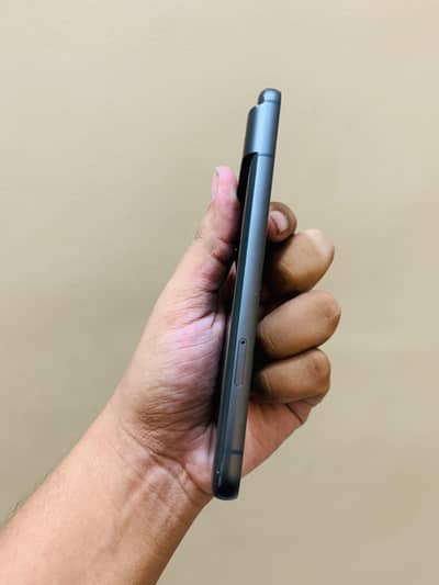 Google Pixel 8