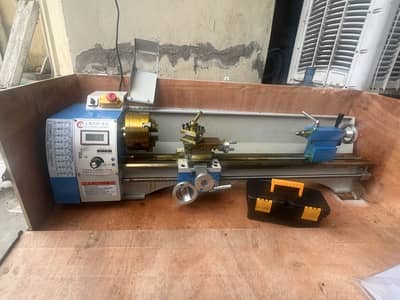Lathe machine for metal works