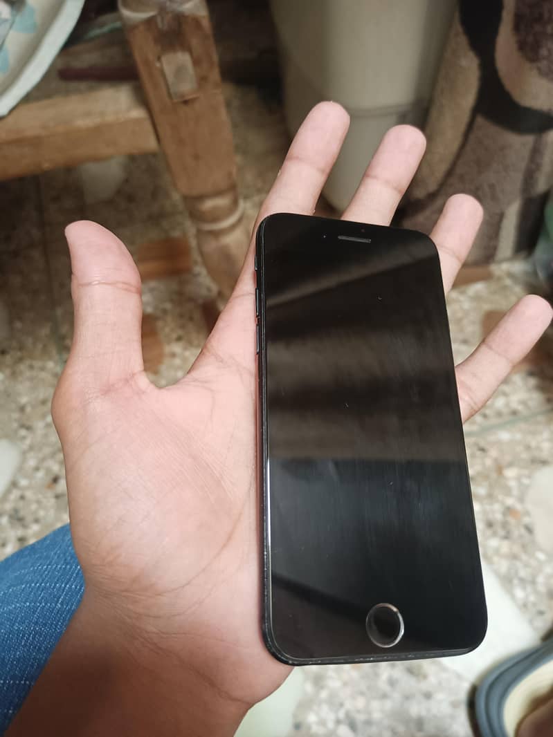 Apple iPhone SE 1