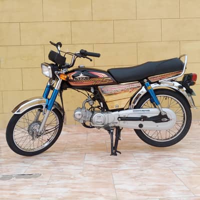 NEW UNIQUE UD 70 GOLDEN  SPECIAL EDITION