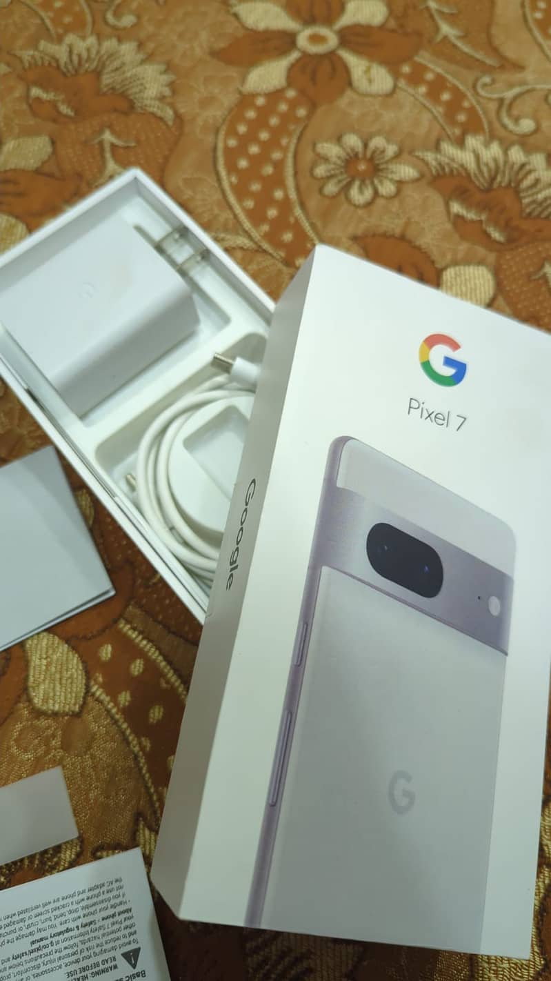 Google Pixel 7 (2022 model) 0