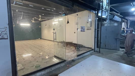Shop glass with door and full kit