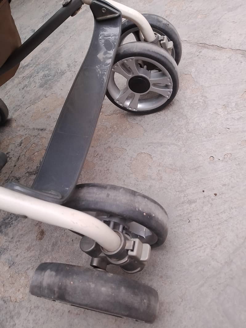 vip pram 6